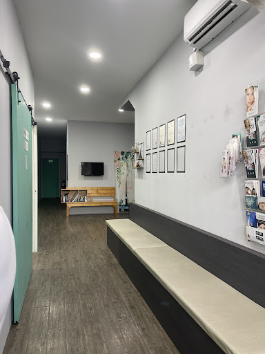 Klinik Dermatologi Near Me di Jenjarum Terbaik untuk Kulit Sihat dan Berseri